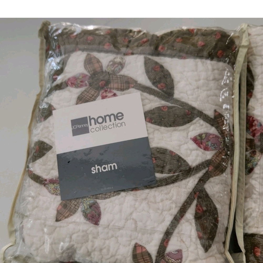 2 JCPenney Shabby Chic Floral Quilted Kayla Sham Standard Size 21"X27" New - Picture 2 of 12